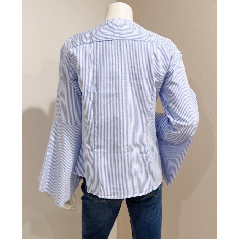 Linea by Louis Dell’Olio Blue White Striped Bell Sleeves Button Up Shirt Size 8 - Picture 2 of 7
